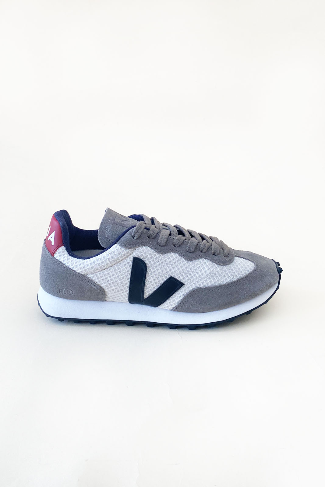 VEJA Mod. RIO BRANCO GRAVEL BLACK MARSALA VEJA Mod. RIO BRANCO GRAVEL BLACK MARSALA