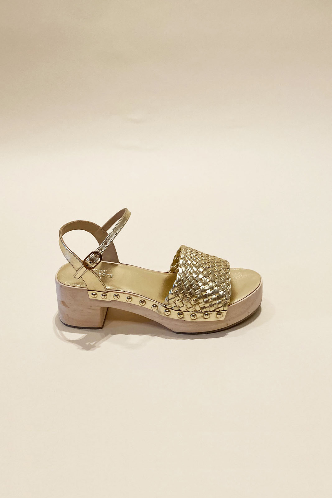 PETITE MENDIGOTE Mod. KYLIAN NAPPA GOLD PETITE MENDIGOTE Mod. KYLIAN NAPPA GOLD