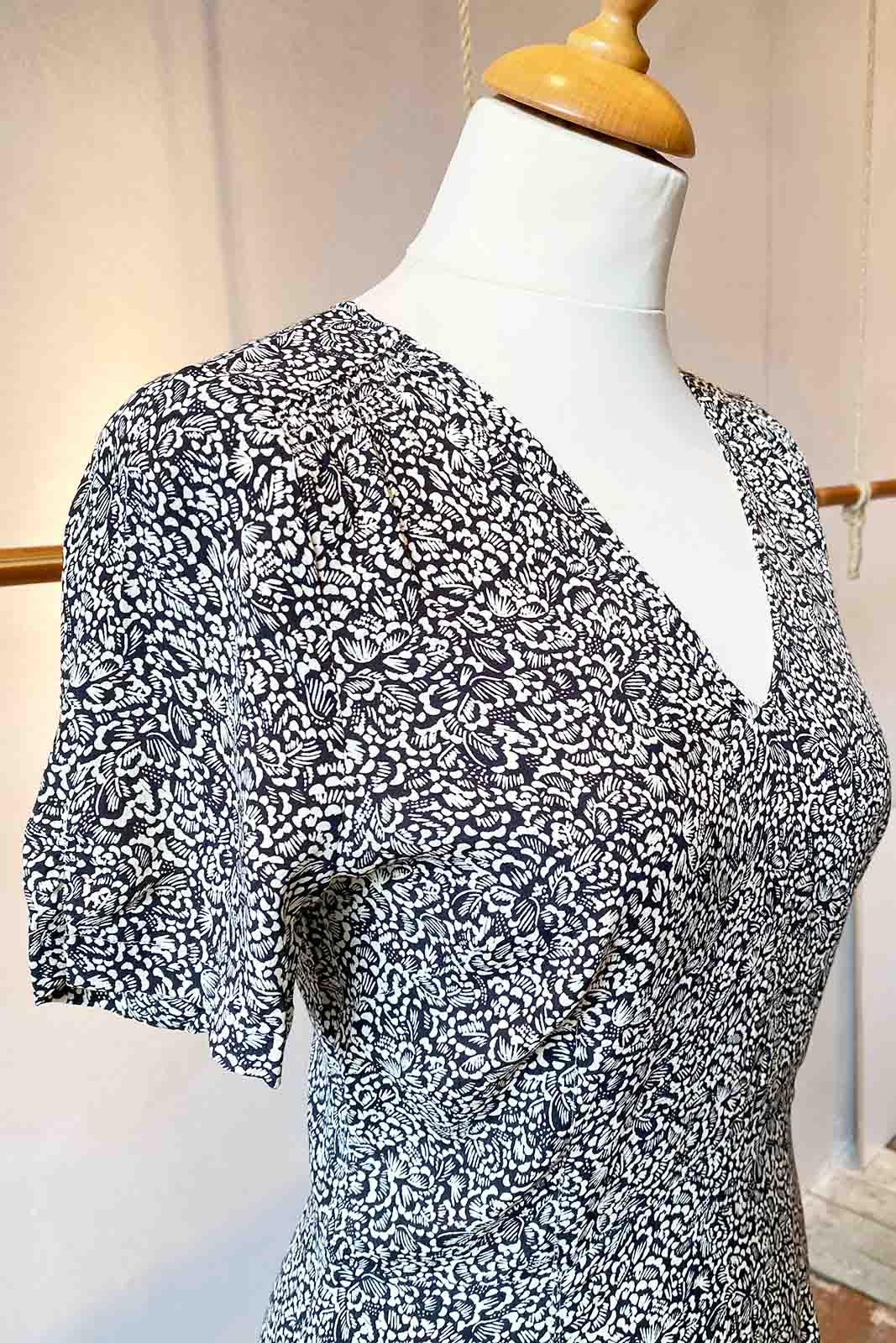 SESSUN Mod. MISS FLOWERS LONGAEVA SESSUN Mod. MISS FLOWERS LONGAEVA