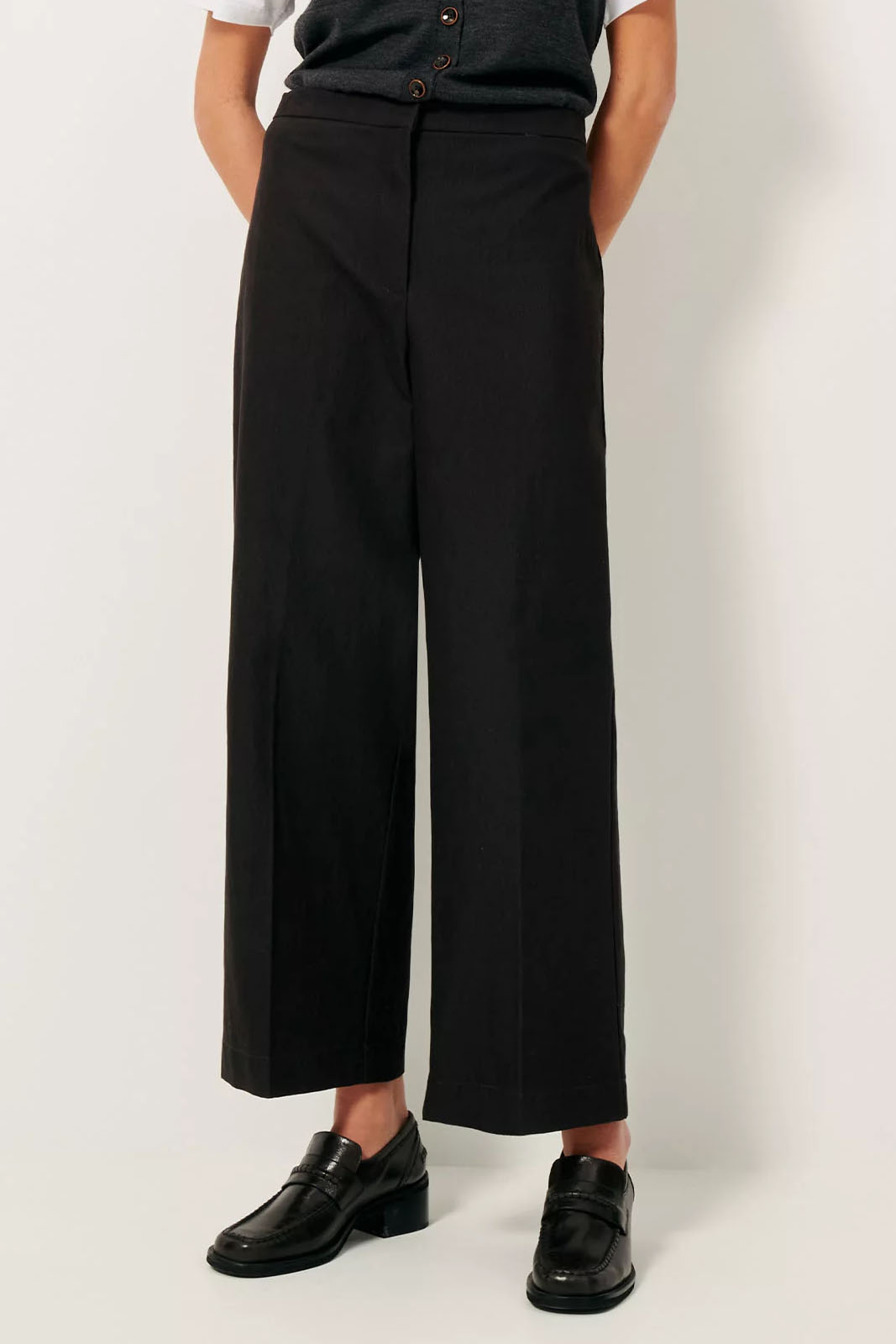 SESSUN Mod. ALBERETO MOONLESS SESSUN Mod. ALBERETO MOONLESS